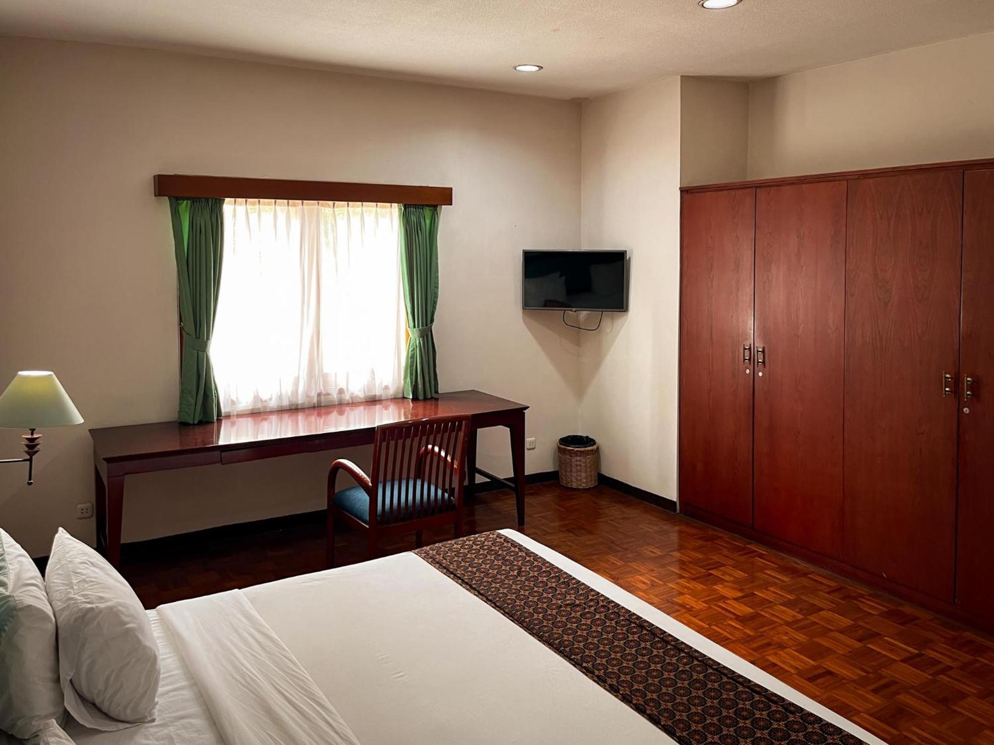 Puri Setiabudhi Residencia Hotel Bandung Exterior foto