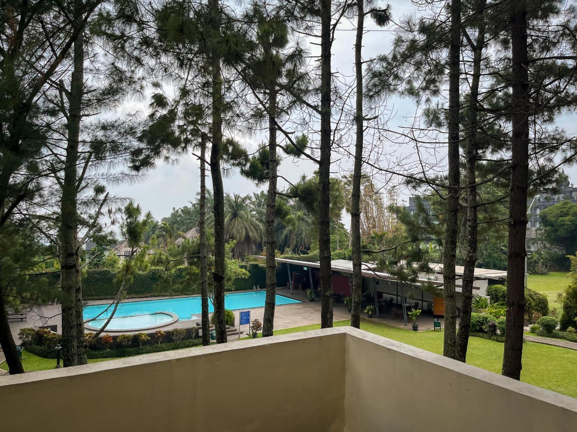Puri Setiabudhi Residencia Hotel Bandung Exterior foto